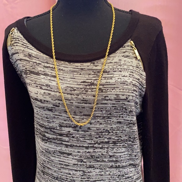 MUST GO!!! Ivanka Trump Grey/Black sweater Dress - Size S - Picture 3 of 5